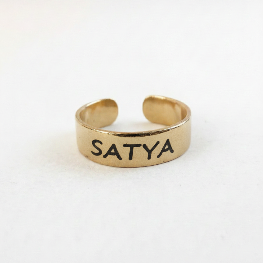 טבעת זהב לרגל